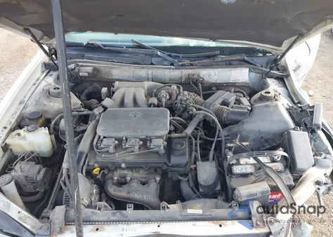 1998 Toyota Avalon Xl z USA, uszkodzony, nr VIN 4T1BF18B0WU256543